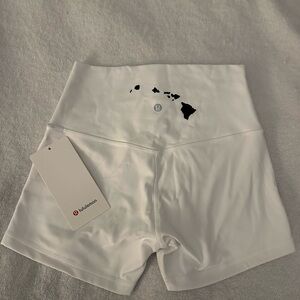 RARE : Hawaii Lululemon align biker shorts size 6